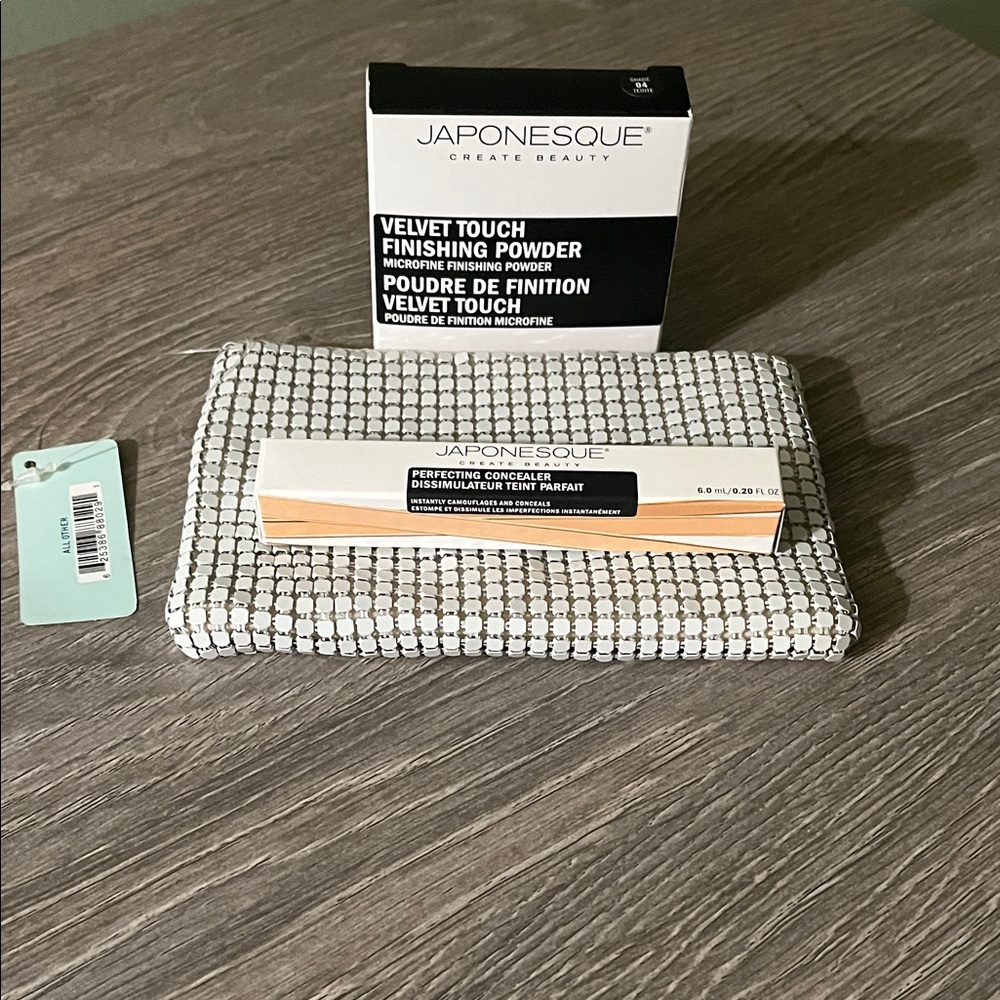 Japonesque Velvet Touch Finishing Powder and Concealer Set with Makeup 💄 Bag